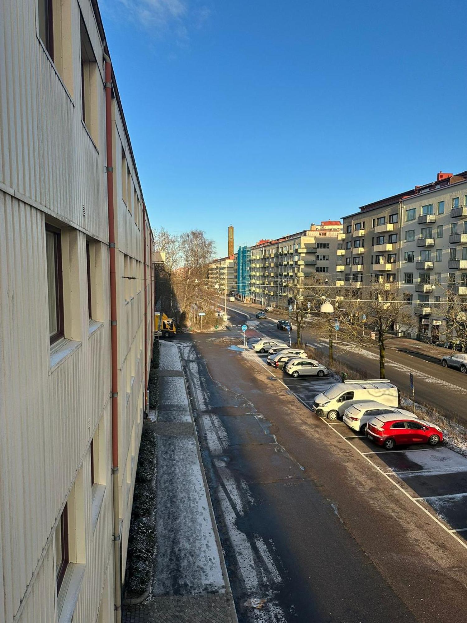 Modern Central Gothenburg Apartment With Balconies And Full Kitchen For Up To 5 Guests Exteriör bild